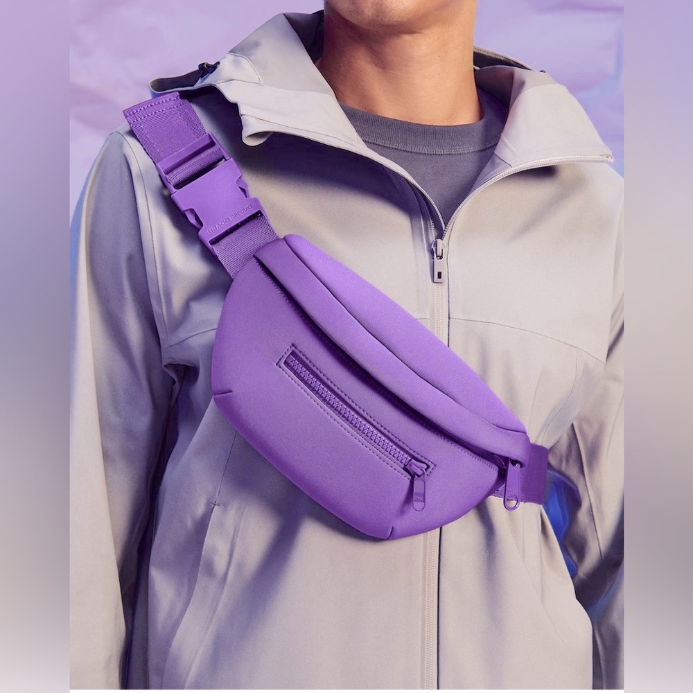 Dagne Dover Ace Neoprene Fanny Pack Belt Bag GUC Purple UBE lilac rare